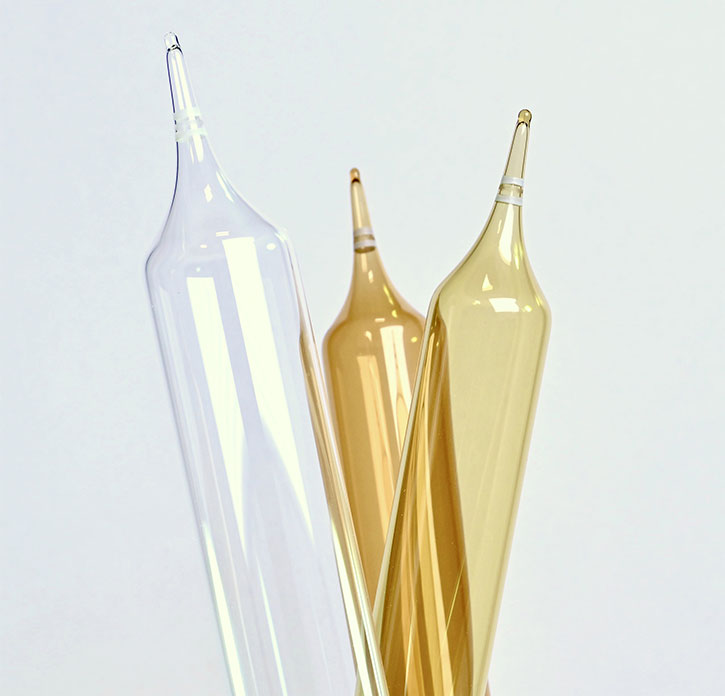 Ampoules deux pointes buvables - Le verre