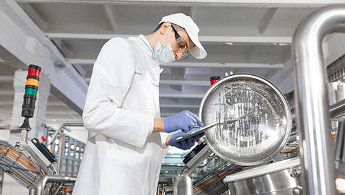 Conducting a pharmaceutical audit in compliance with regulatory requirements